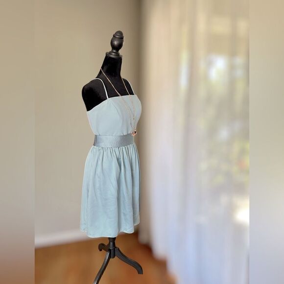 White by Vera Wang Short Strapless Bridesmaid Dress with Belt Mist Size 12 - Picture 11 of 16